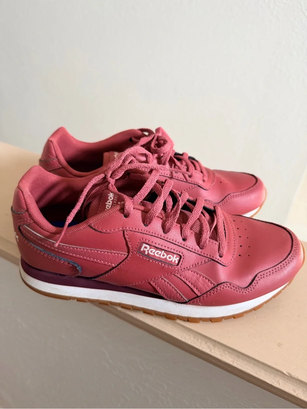 Reebok classic silhouette